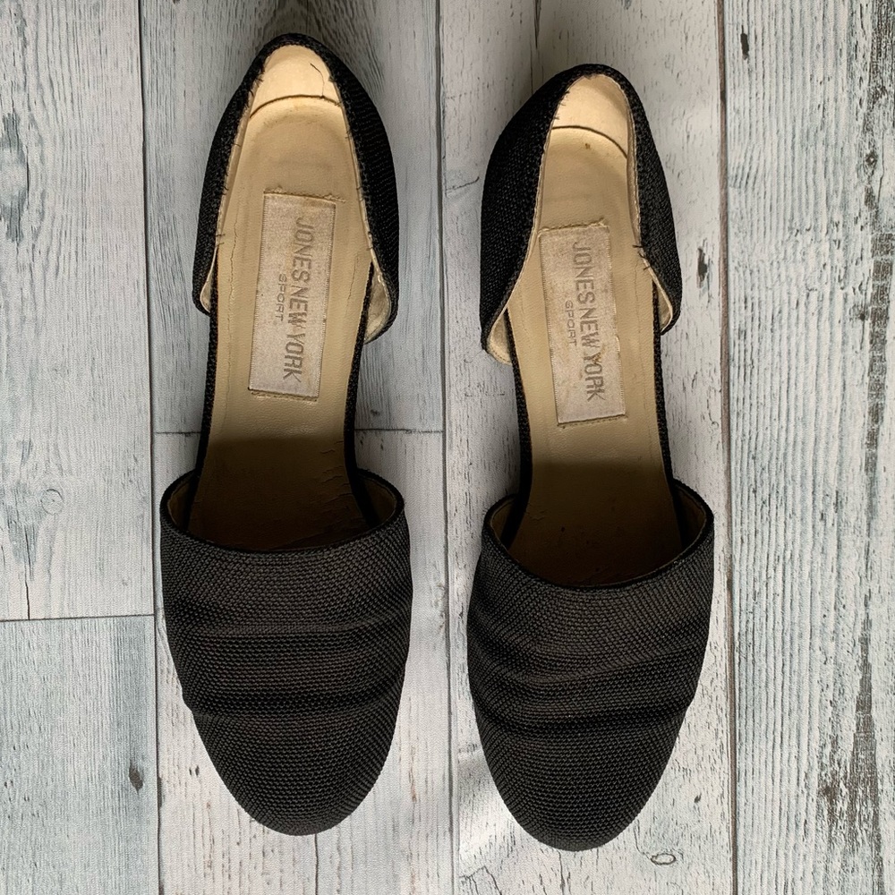 $1 Vintage Black Jones New York Shoes - Size 8